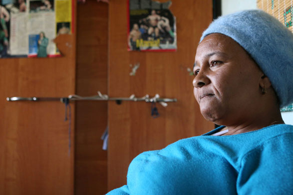 Tesco fruit farms: Dianna Hlati, who struggles to make ends meet at a Wellington fruit farm