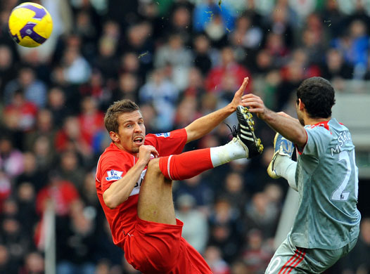 2008/09 football season: Middlesbrough's English midfielder Gary