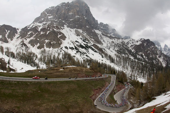 24sport: The group pedal on Rolle Pass