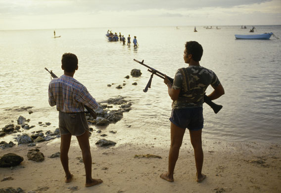 Tamil Tigers surrender: Tamil Guerillas in Sri Lanka 1986