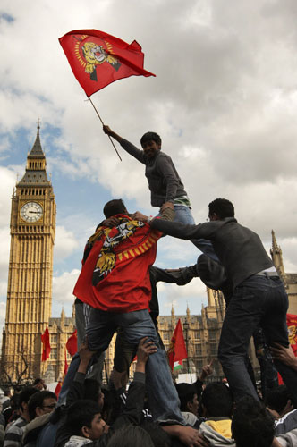 Tamil Tigers surrender: Tamil protesters demonstrate outside the Houses of Parliament