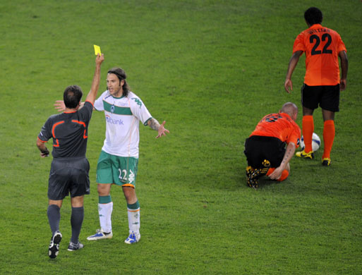 Uefa Cup final: yellow card