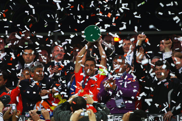 Uefa Cup final: Darijo Srna lifts the Uefa Cup