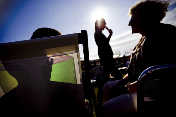 Hay Festival 2009: Festival goers in the sun during The Guardian Hay festival 2009