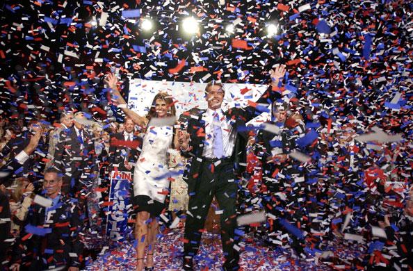 Arnold Schwarzenegger: Arnold Schwarzenegger wins Calinfornian election 2003