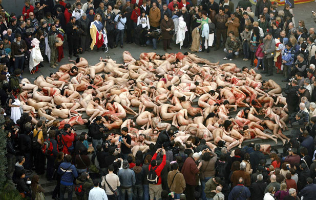 Peta protests: Peta naked protest