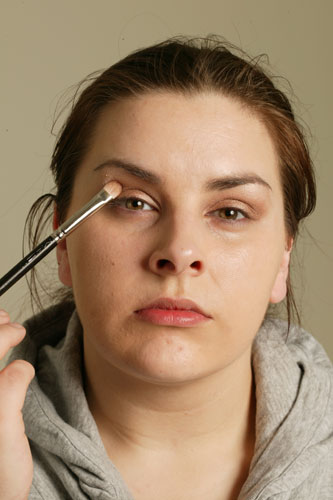 Lauren Luke: glossy: Step 1