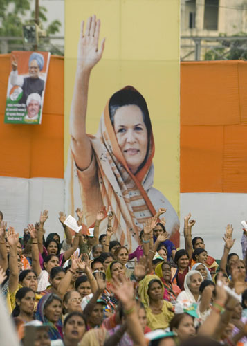 Gandhi election campaign: 3 May, New Delhi: India's ruling Congress party supporters