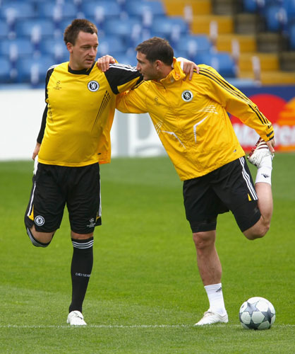 24sport: Chelsea & Barcelona Training & Press Conference