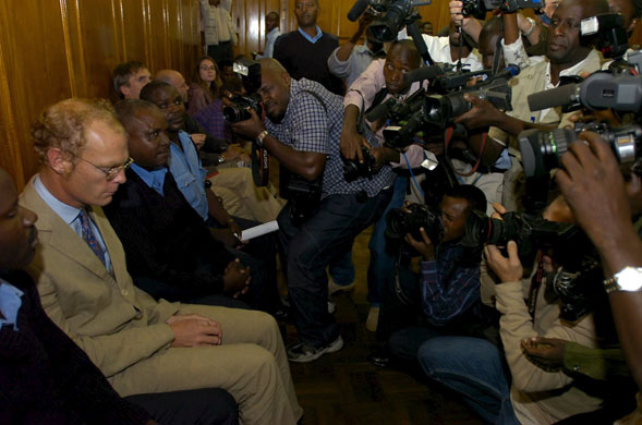 Thomas Cholmondeley case: Thomas Cholmondeley is surrounded by the media in the High Court in Nairobi