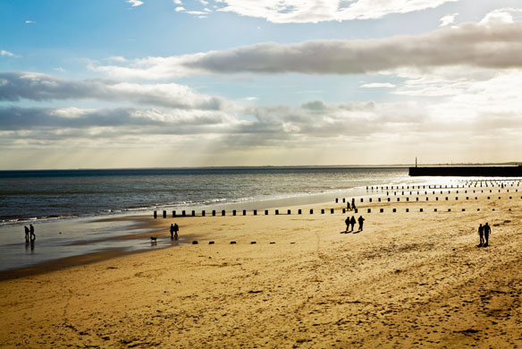 Blue Flag Beaches: People on a beach, Bridlington