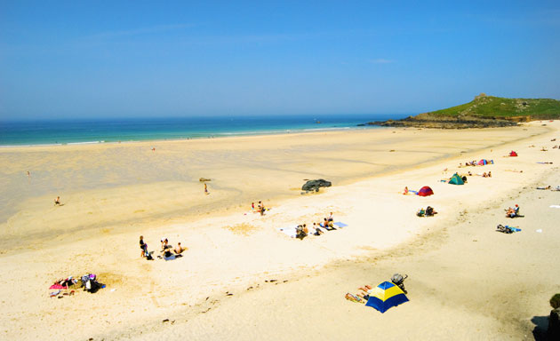 Blue Flag Beaches: Porthmeor Beach at St. Ives