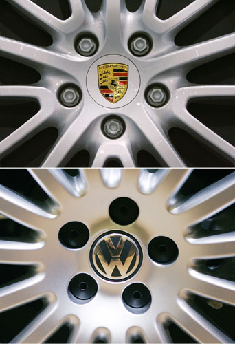 Business week in pictures: Porsche and Volkswagen merger