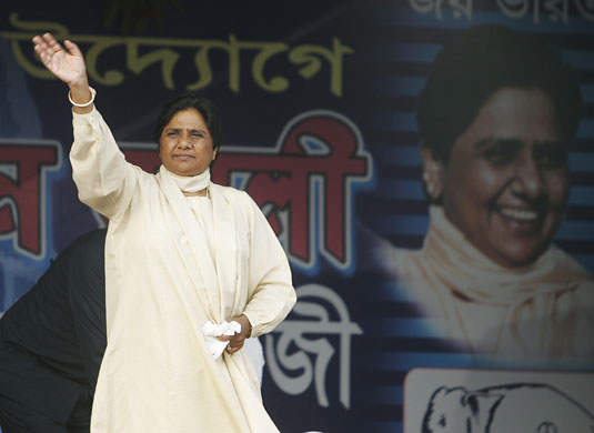 BSP Mayawati Kumari Rally: Chief Minister Mayawati Kumari greets supporters