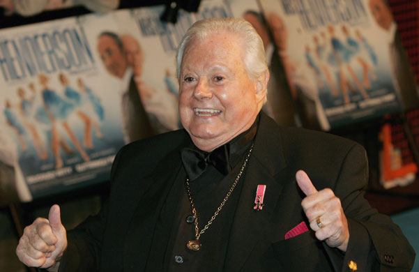 Danny La Rue: 2005: Danny La Rue arrives at the UK premiere of 'Mrs Henderson Presents' 