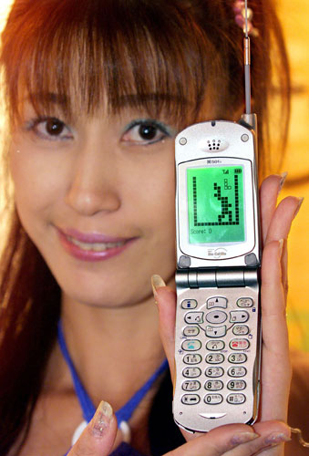 Tetris 25th anniversary: Tetris on mobile phone