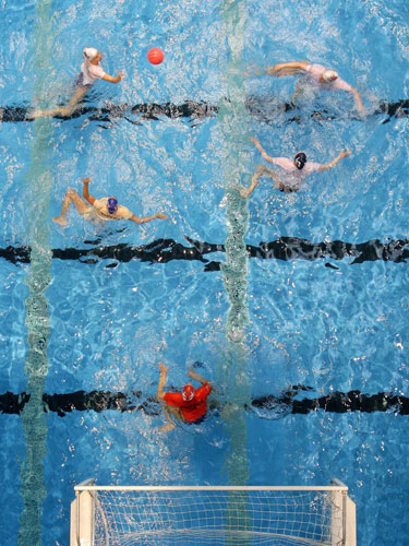 24sport: Great Britain Womens Water Polo team training