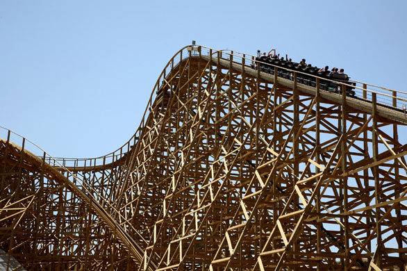 Week in Business: Rollercoaster Terminator Salvation: The Ride at Six Flags Magic Mountain