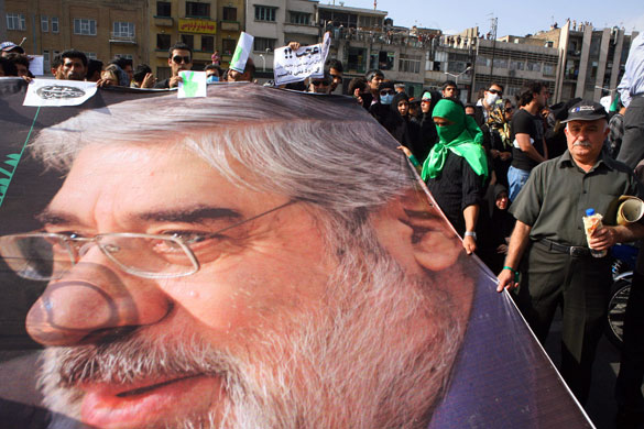 Iran demonstrations: Unrest Continues After Iranian Presidential Elections