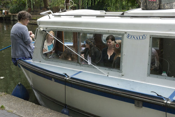 Taste fringe: Floating WoM HQ