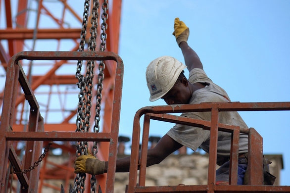 melissa in paris: House building and construction