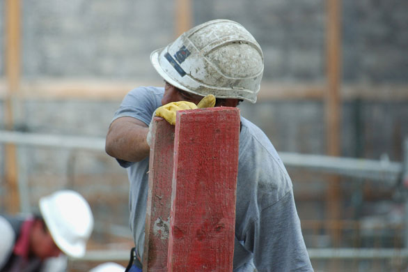 melissa in paris: House building and construction