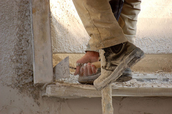 melissa in paris: House building and construction