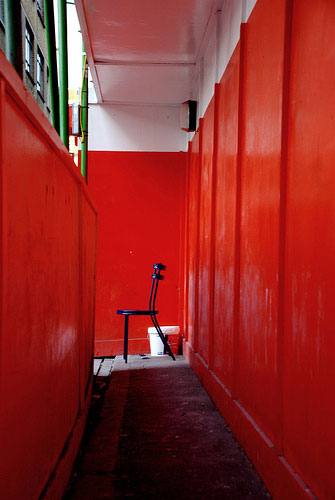 GianLeo Frisari: chair in light