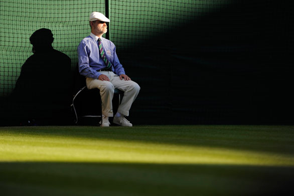 tom wimbledon: A distinguished looking Linesman on the Centre Court 