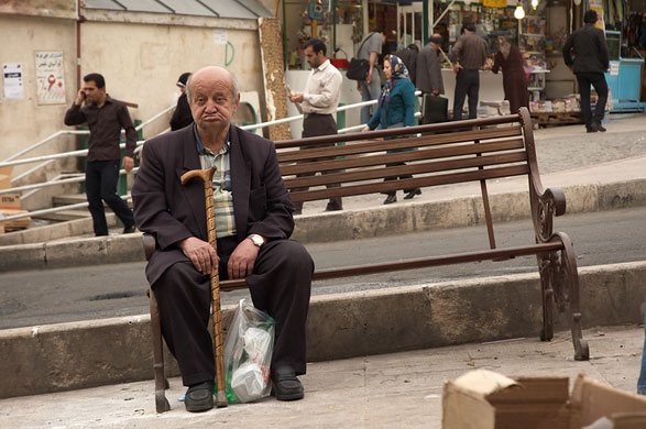 kamshots portfolio review: Downhill Bench: Tajrish-Tehran