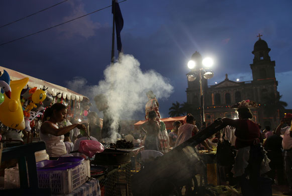 24 hours in pictures: People celebrate the birth of Carlos Fonseca Nicaragua