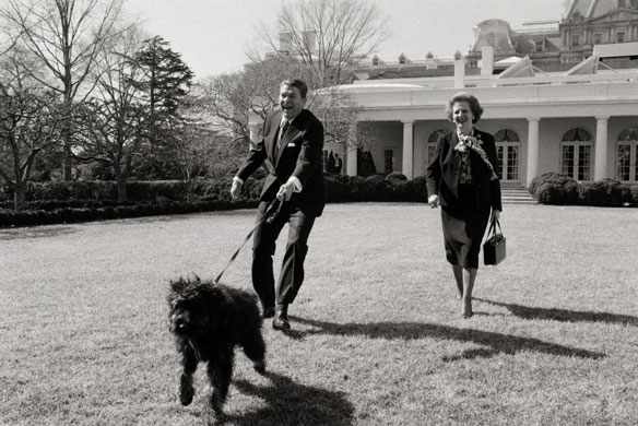 Margaret Thatcher: 1985: Margaret Thatcher and Reagan walking a dmacdiarmidog