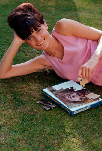 NPG Beatles to Bowie: Sandie Shaw, London, Regent's Park, 1965