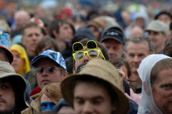 Glastonbury: Day 2: Martin Godwin: day two glastonbury