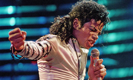 Michael-Jackson-in-white--001.jpg