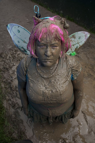 Tanya Gold at Glastonbury: Tanya Gold takes a mudbath