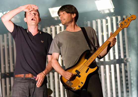 Blur at Glastonbury 2009: Blur at Glastonbury 2009, Damon Albarn and Alex James