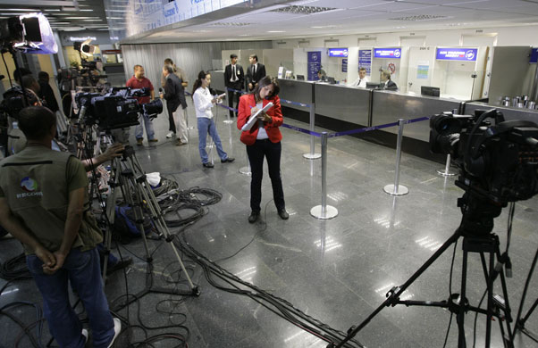 Air France plane crash: Reporters at the Air France check-in desk of the Tom Jobim Airport