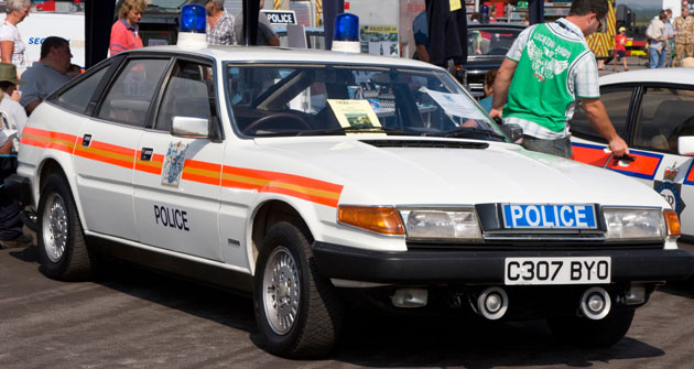 Police car: British police car in the 1970s