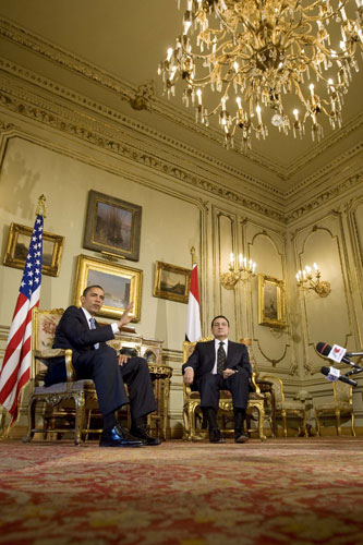 Obama in Middle East: U.S. President Obama speaks next to Egypt's President Mubarak Cairo