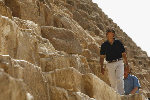 Obama in Egypt: President Barack Obama tours the Sphinx and pyramids outside Cairo, Egypt