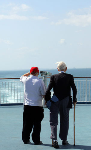 D-Day Memorial: Veterans Gather To Commemorate The 65th Anniversary Of The D-Day Landings