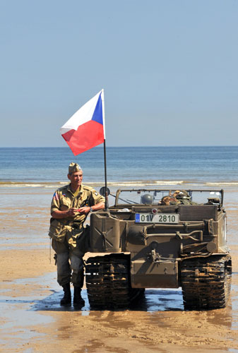 D-Day Memorial: Veterans Gather To Commemorate The 65th Anniversary Of The D-Day Landings