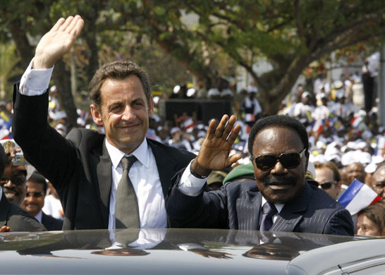 Omar Bongo obituary: President Omar Bongo and President Nicolas Sarkozy 2007