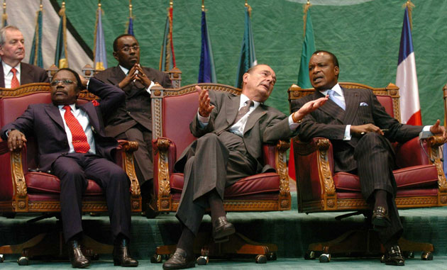 Omar Bongo obituary: President Jacques Chirac and President Omar Bongo 2005