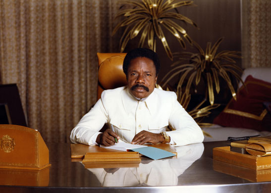 Omar Bongo obituary: President Omar Bongo at his office 1982