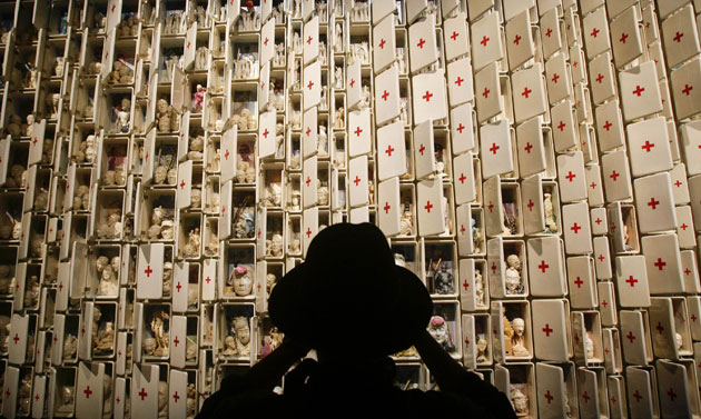 24 hours in pictures: Installation by artists Bertozzi and Dal Monte Casoni 53rd Biennale Venice