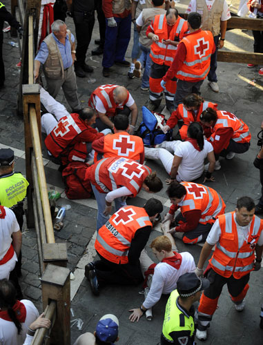 Pamplona bull running: Medical team attends to runners