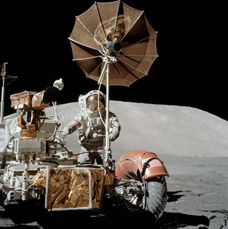 Walk on the moon: Apollo 17