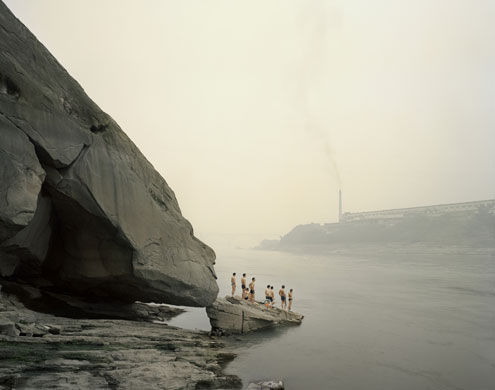 Prix Pictet 2009: Earth Shortlisted : Nadav Kander, Yangtze, The Long River Series